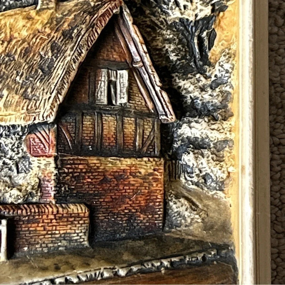 Ivorex - Ann Hathaways Cottage WALL HANGING - Picture 4 of 6